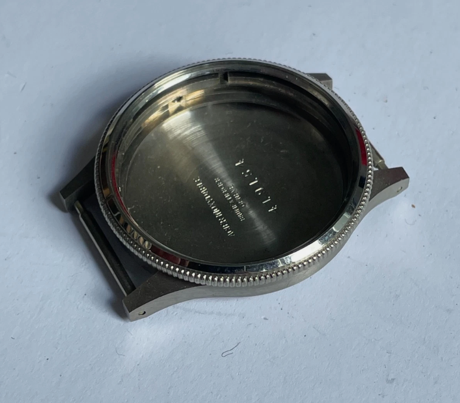 NOS Baume & Mercier Ref 1915 Valjoux 72c Case