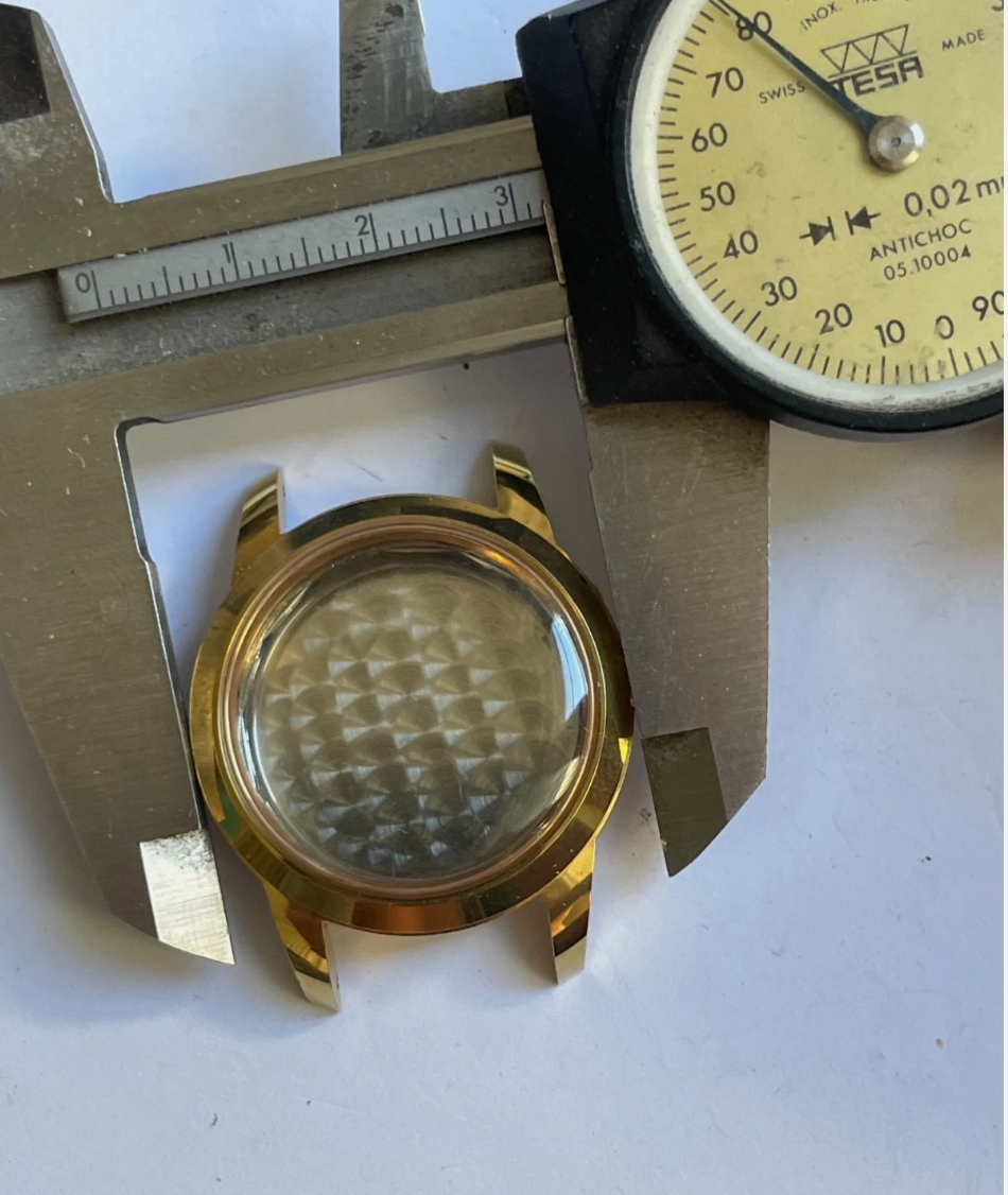 Cornavin Datocor Venus 216 Case