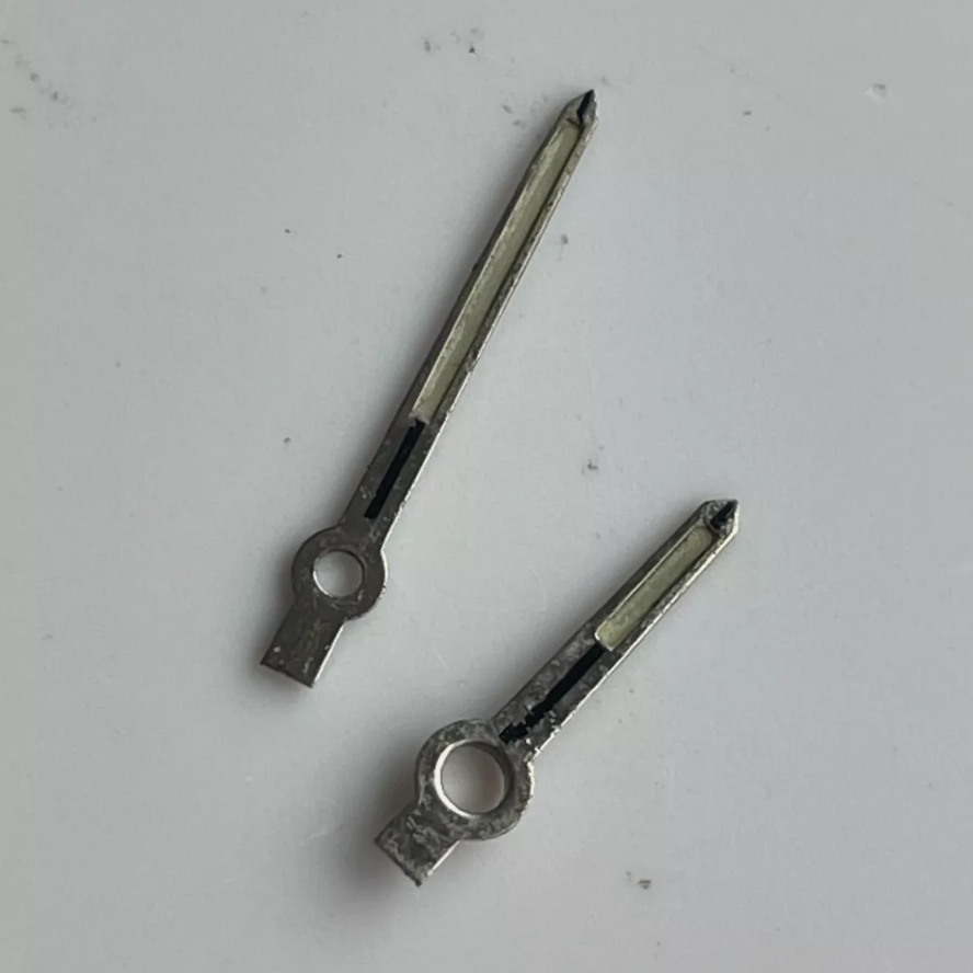 Heuer Autavia 2446c Hour/Minute Hand