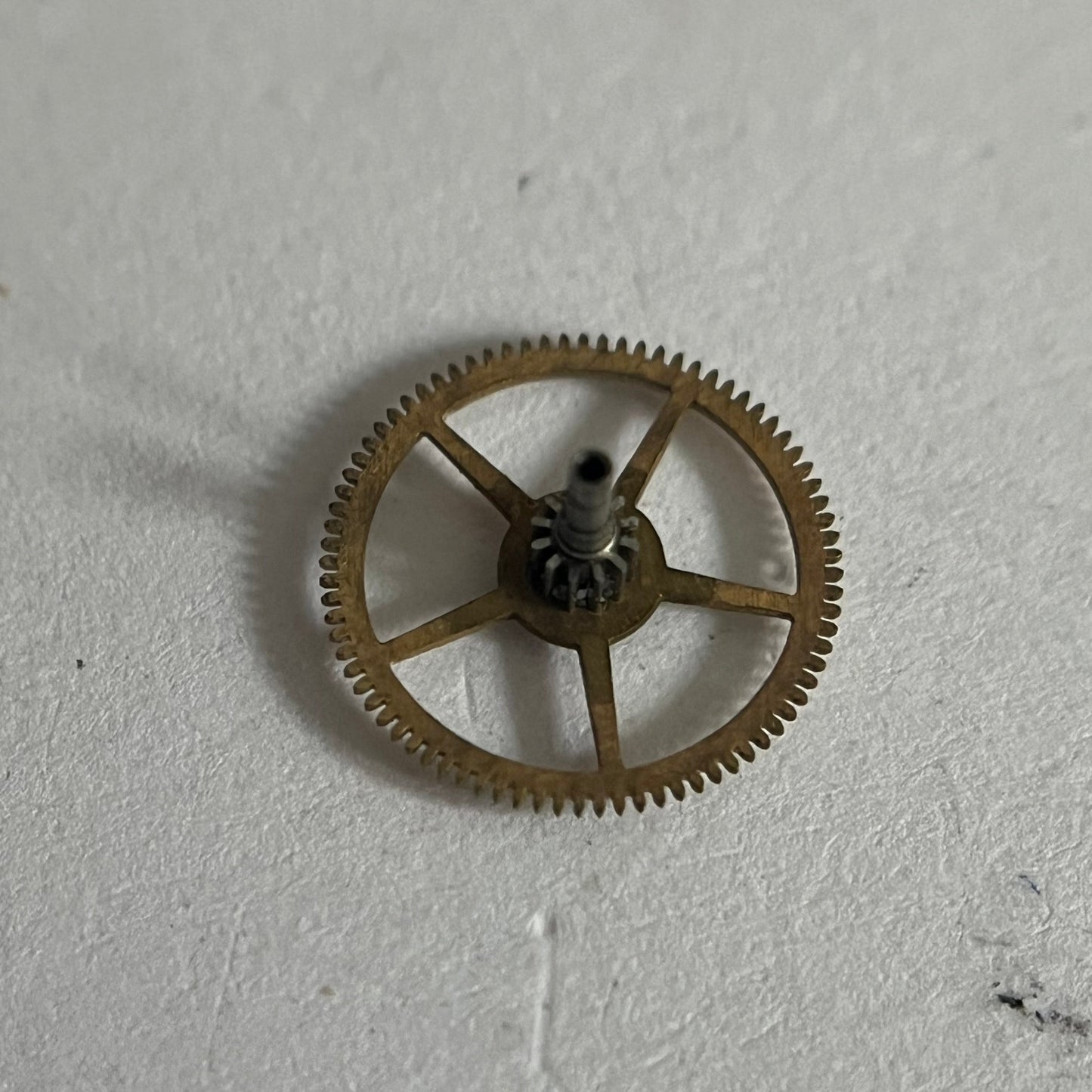 Minerva Chronograph Cal 13-20 Center Wheel with Pinion 206