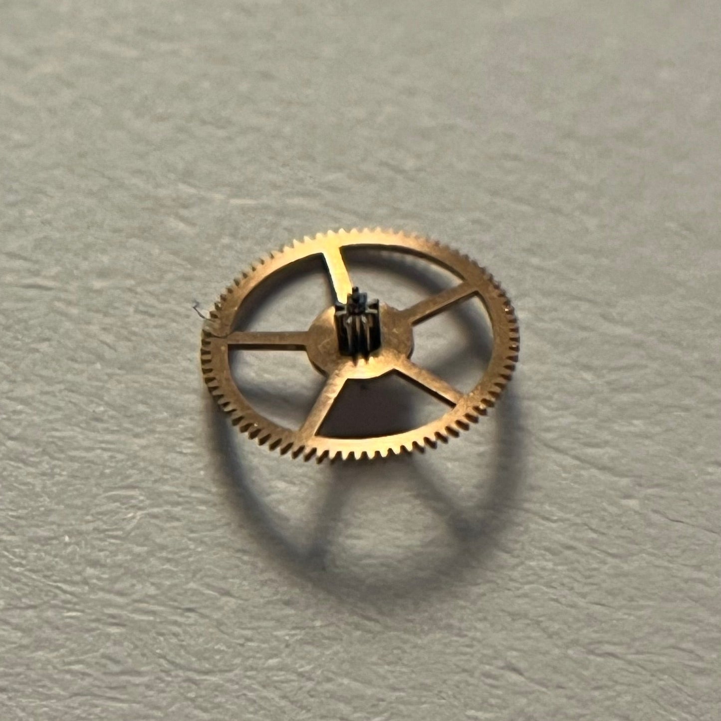 Omega 470 - 1243 Fourth Wheel