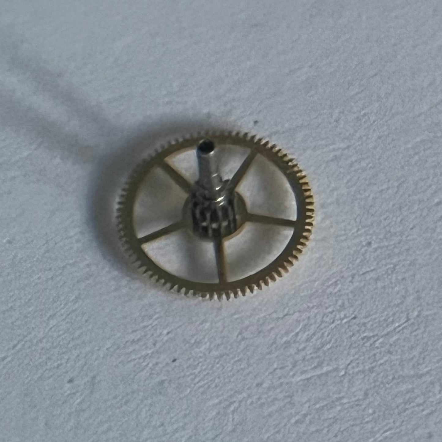 Omega 860 - 1216 Center Wheel