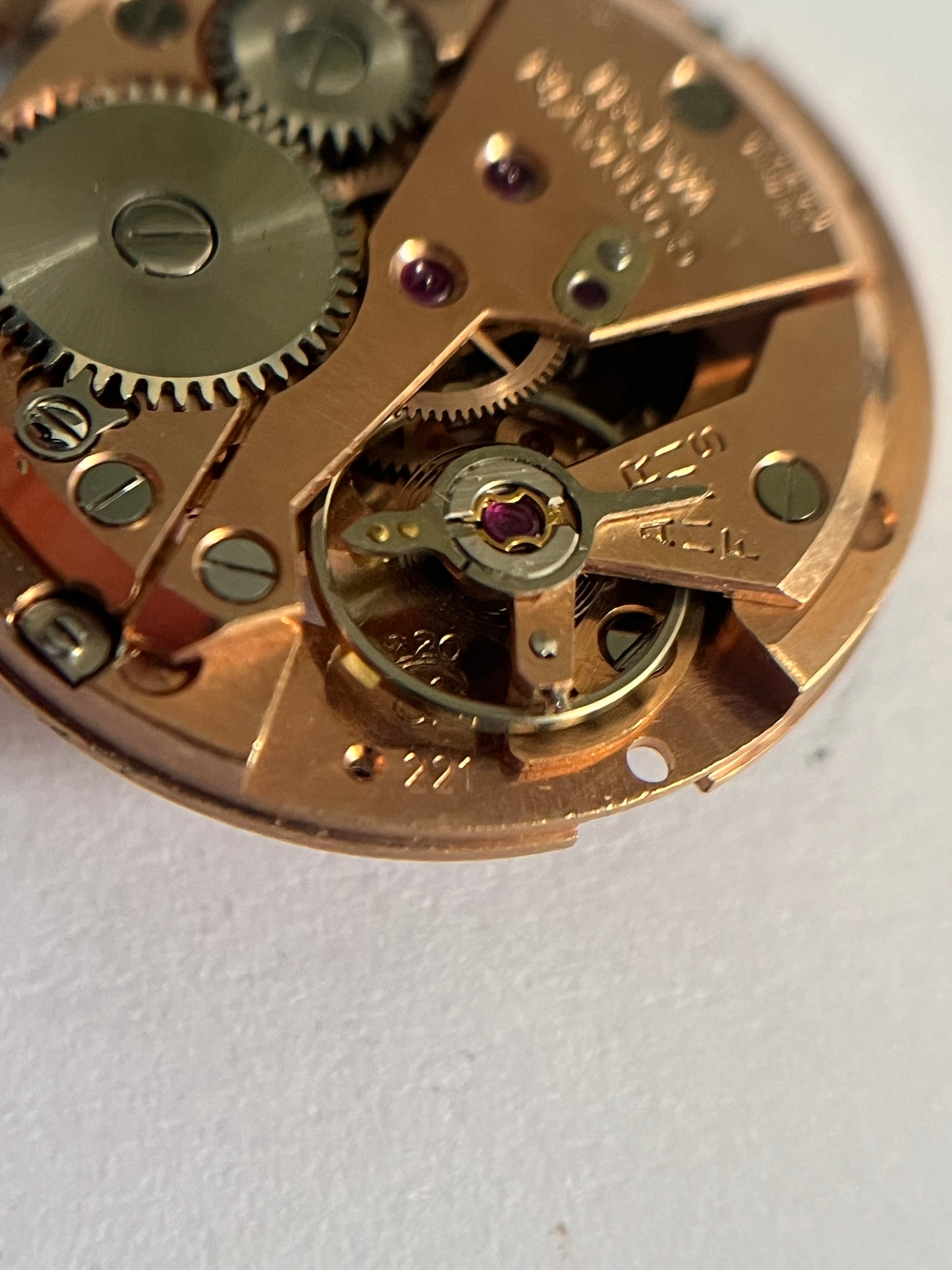 Cornavin Venus 221 Movement