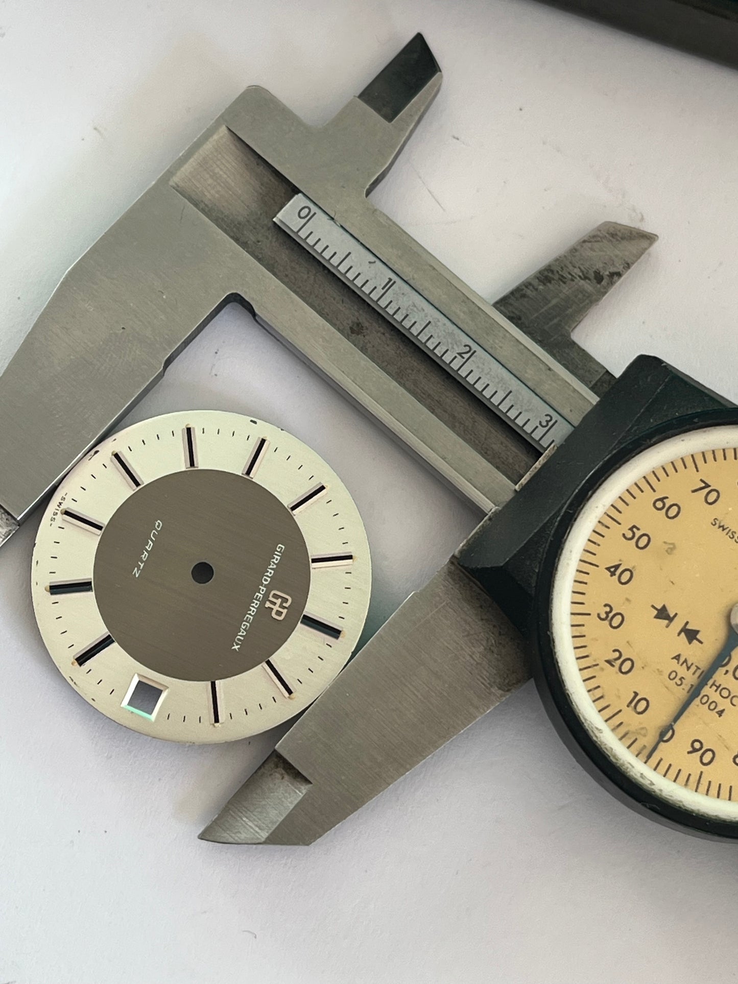 Girard Perregaux Quartz Cal 350 Dial