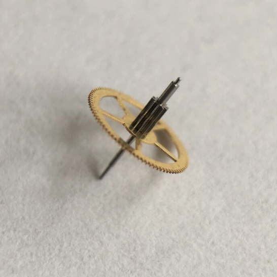 Omega 1045 (1243) Lemania 5100 (224) Fourth Wheel