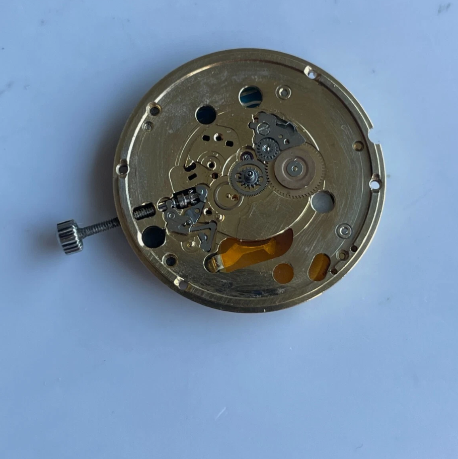 Omega 1422 Movement