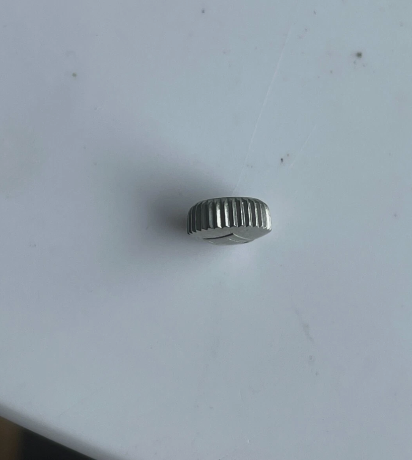 NOS Universal Geneve Shield Crown ø 6mm