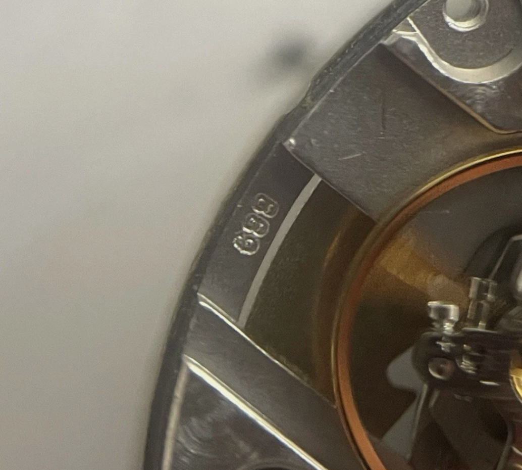 NOS Jaeger-LeCoultre 889 Movement