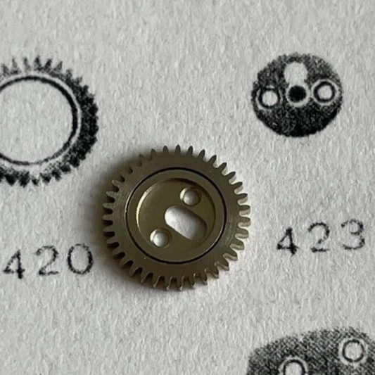 NOS Valjoux 23 / 72 / 88 - 420 / 423 Crown Wheel & Core