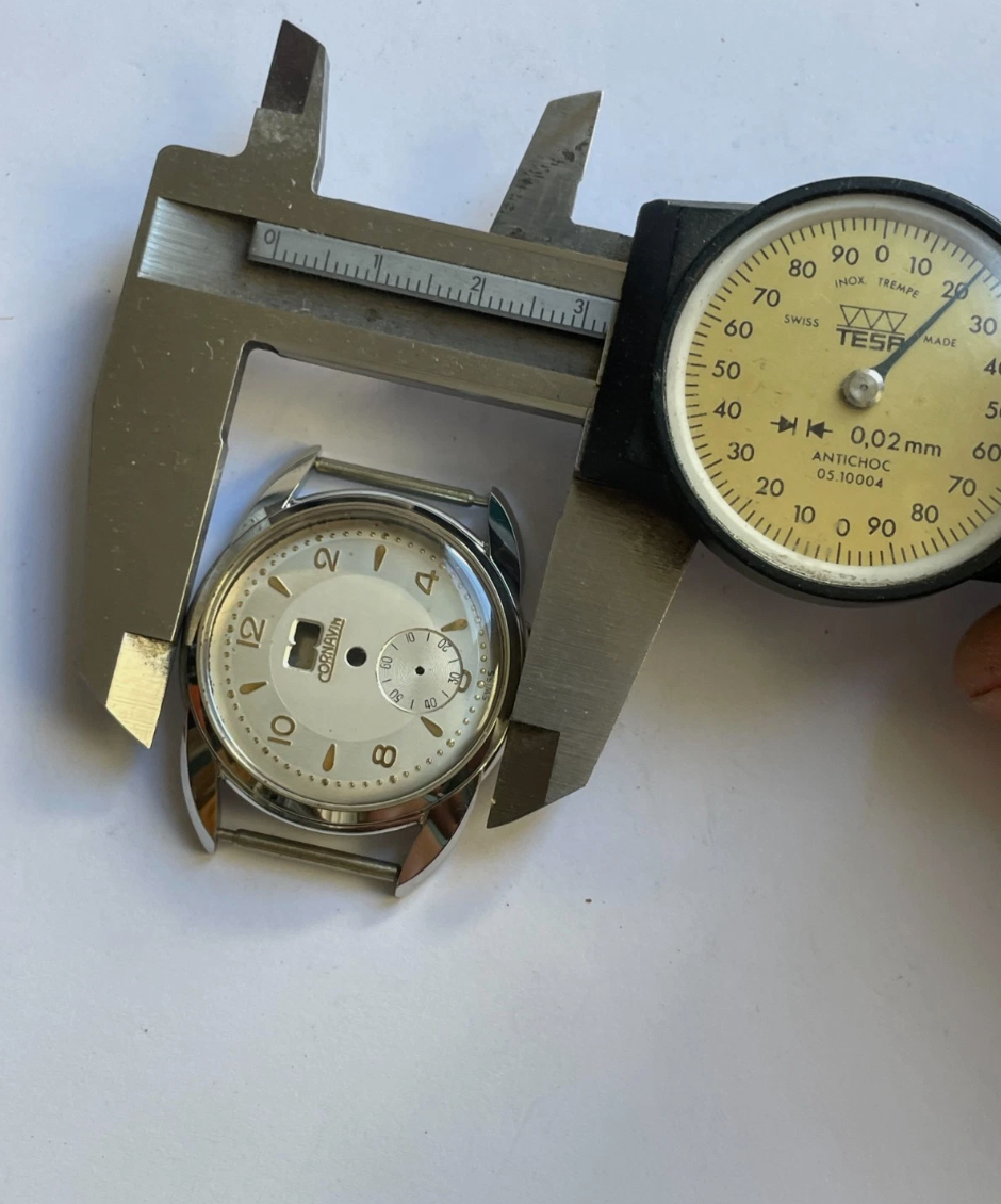 Cornavin Ref 1243 Venus 216 Steel Case