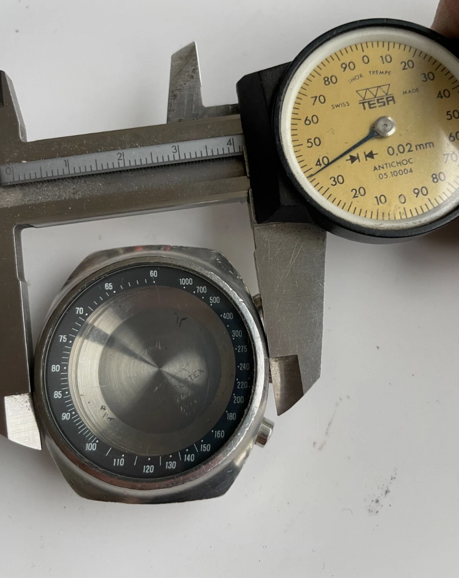 Heuer Pasadena 750.501 Case