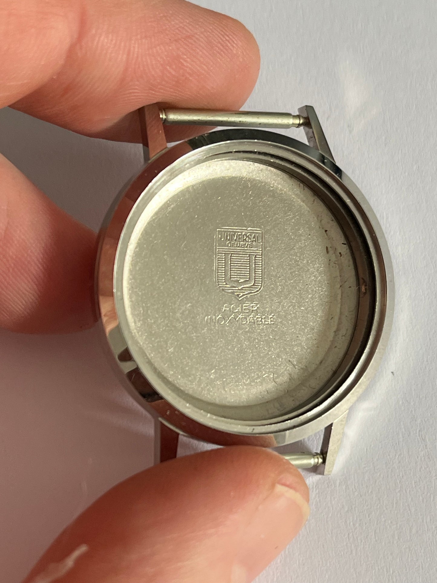 Universal Geneve 864105/02 Case