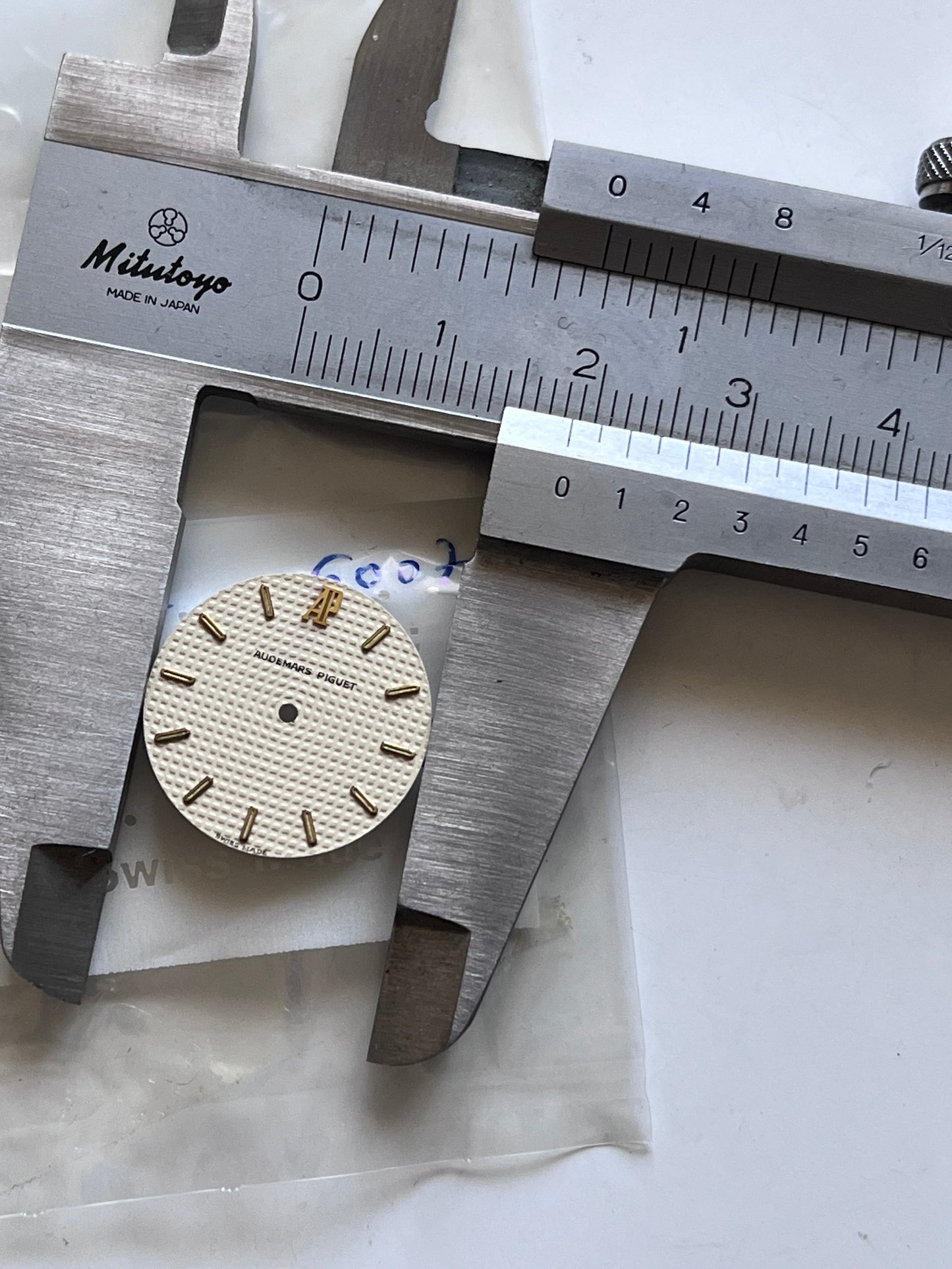 NOS Audemars Piguet Royal Oak 6007 Dial