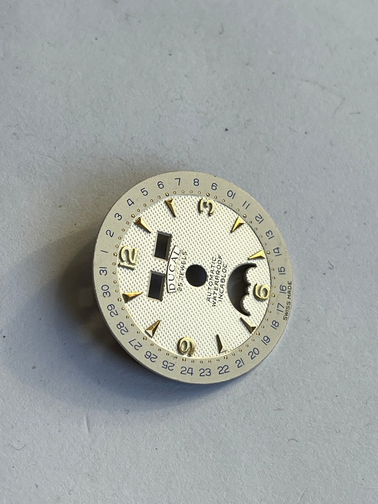 Ducal Triple Date Moonphase Automatic Waterproof Dial ø 26.5mm