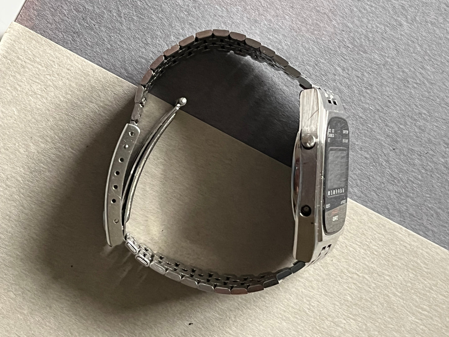 Omega Speedmaster LCD ref. 186.0009 / 396.0809