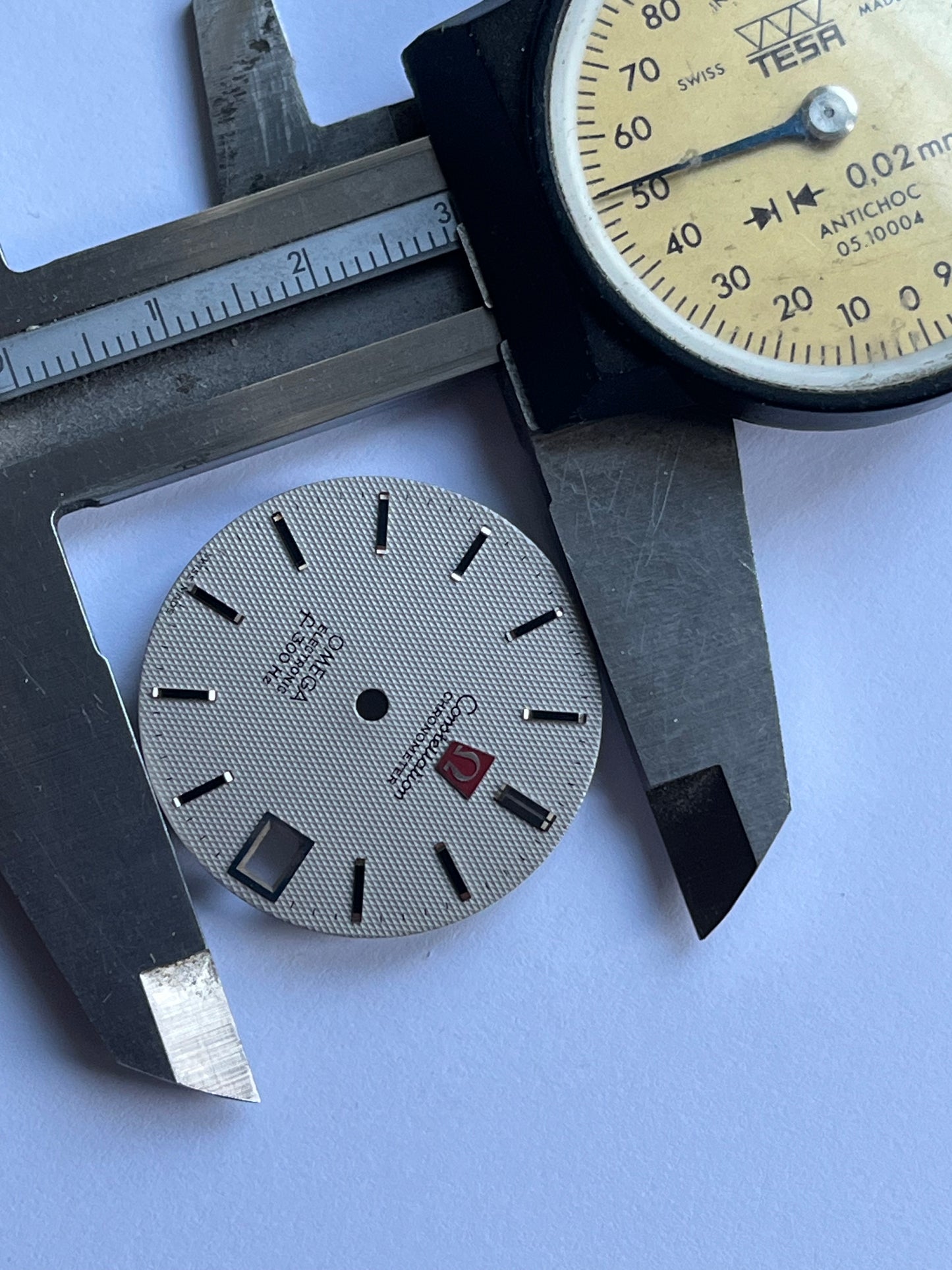 Omega Constellation Electronic f300 HZ Chronometer Dial