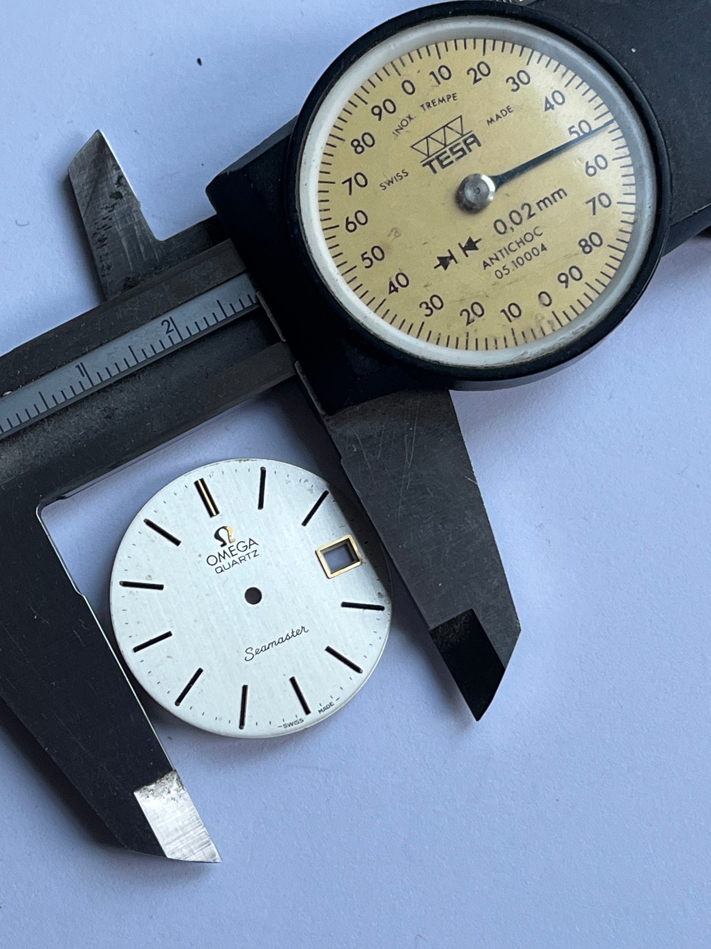 Omega Seamaster Quartz Dial ø 28.5mm