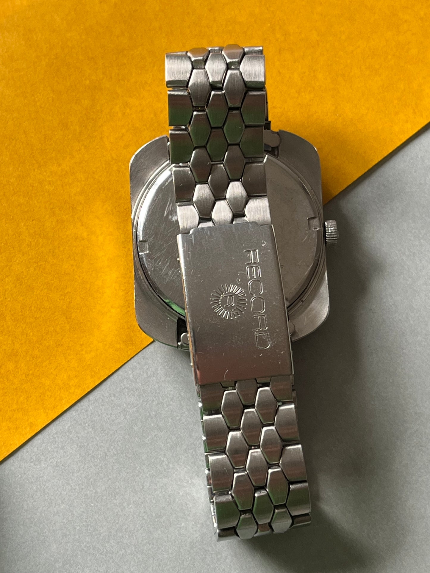 Record Discover Mystery Dial