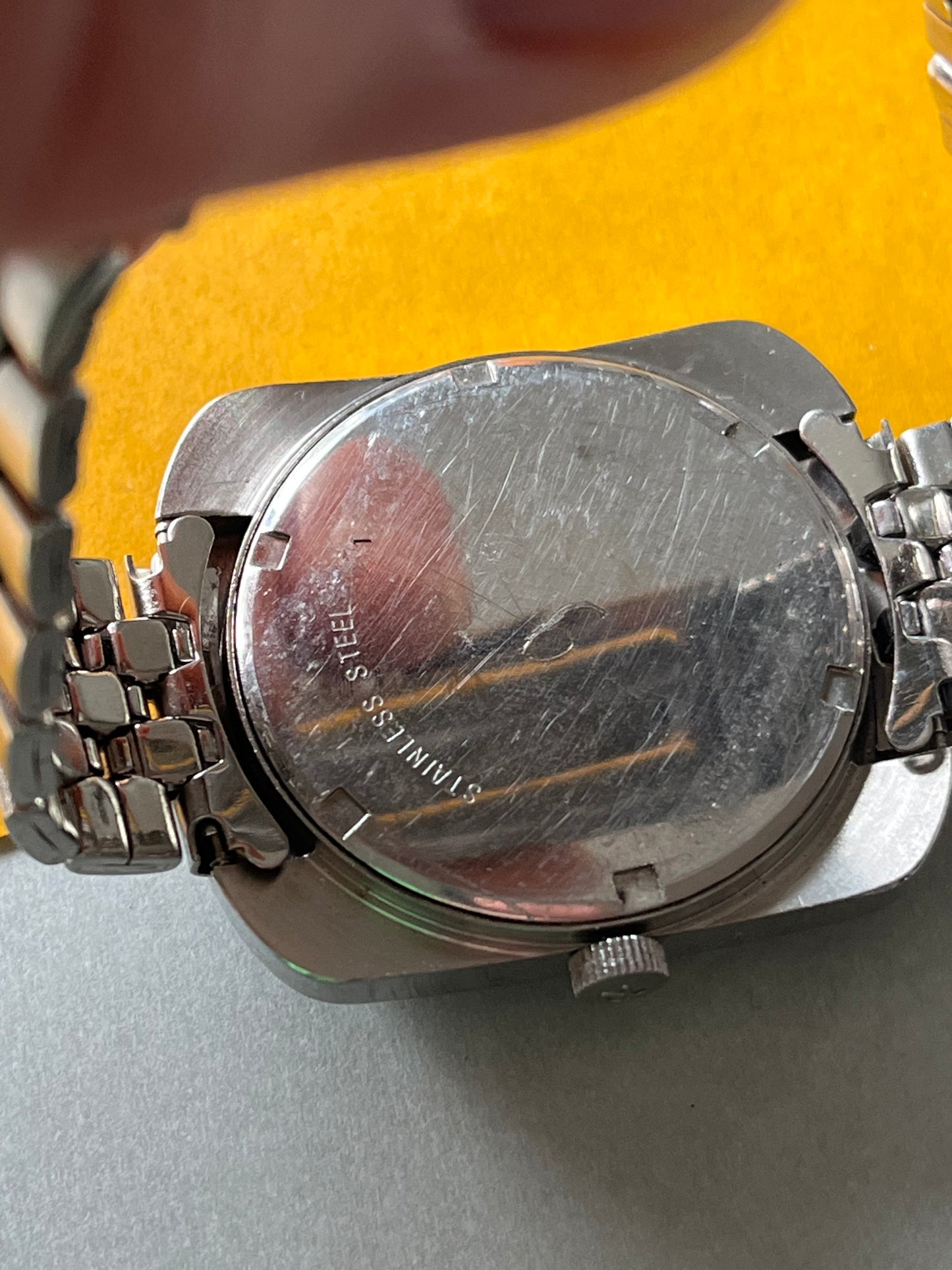 Record Discover Mystery Dial