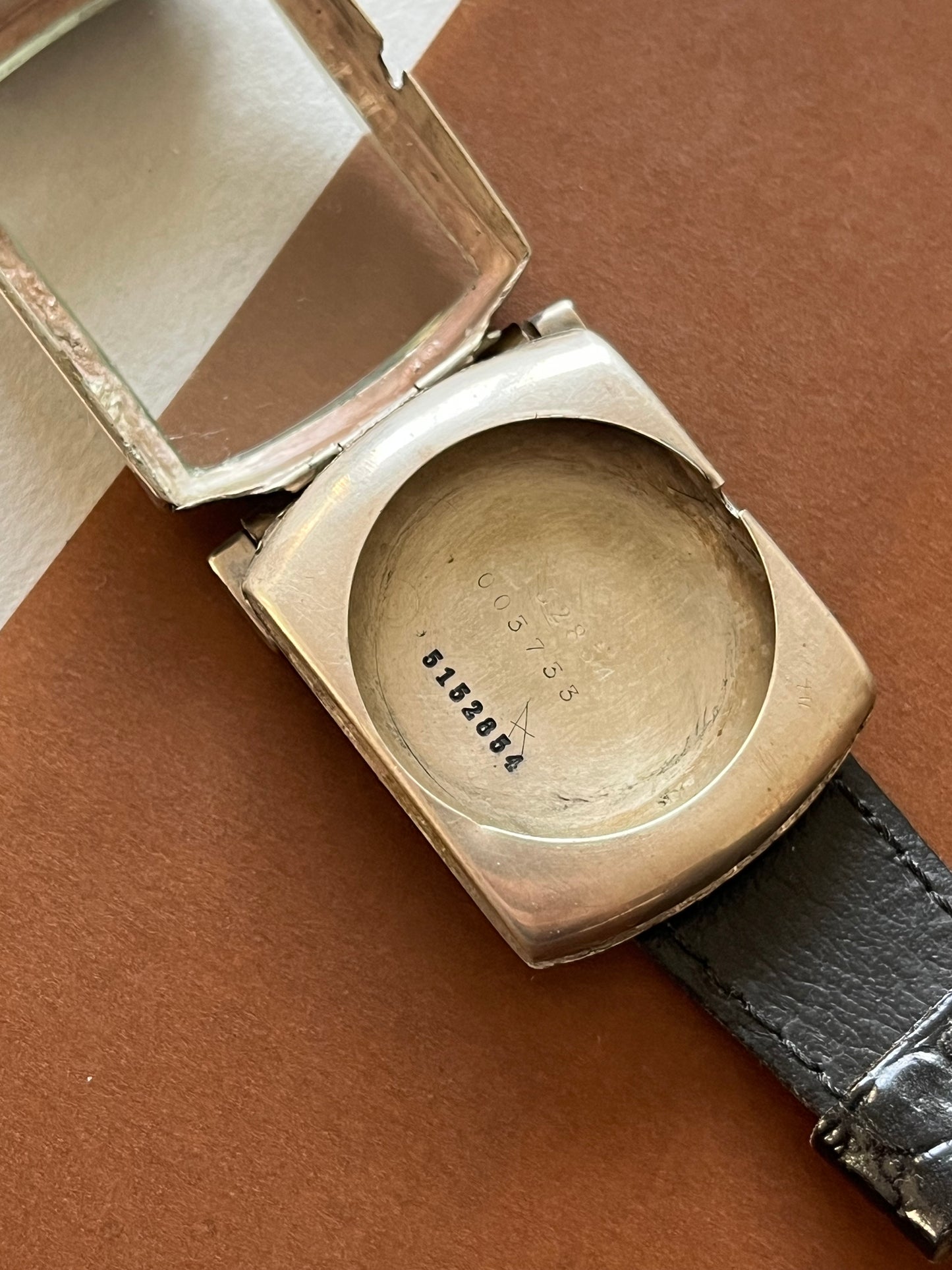 Longines Art Deco from 1932 (with Extract of Archive)