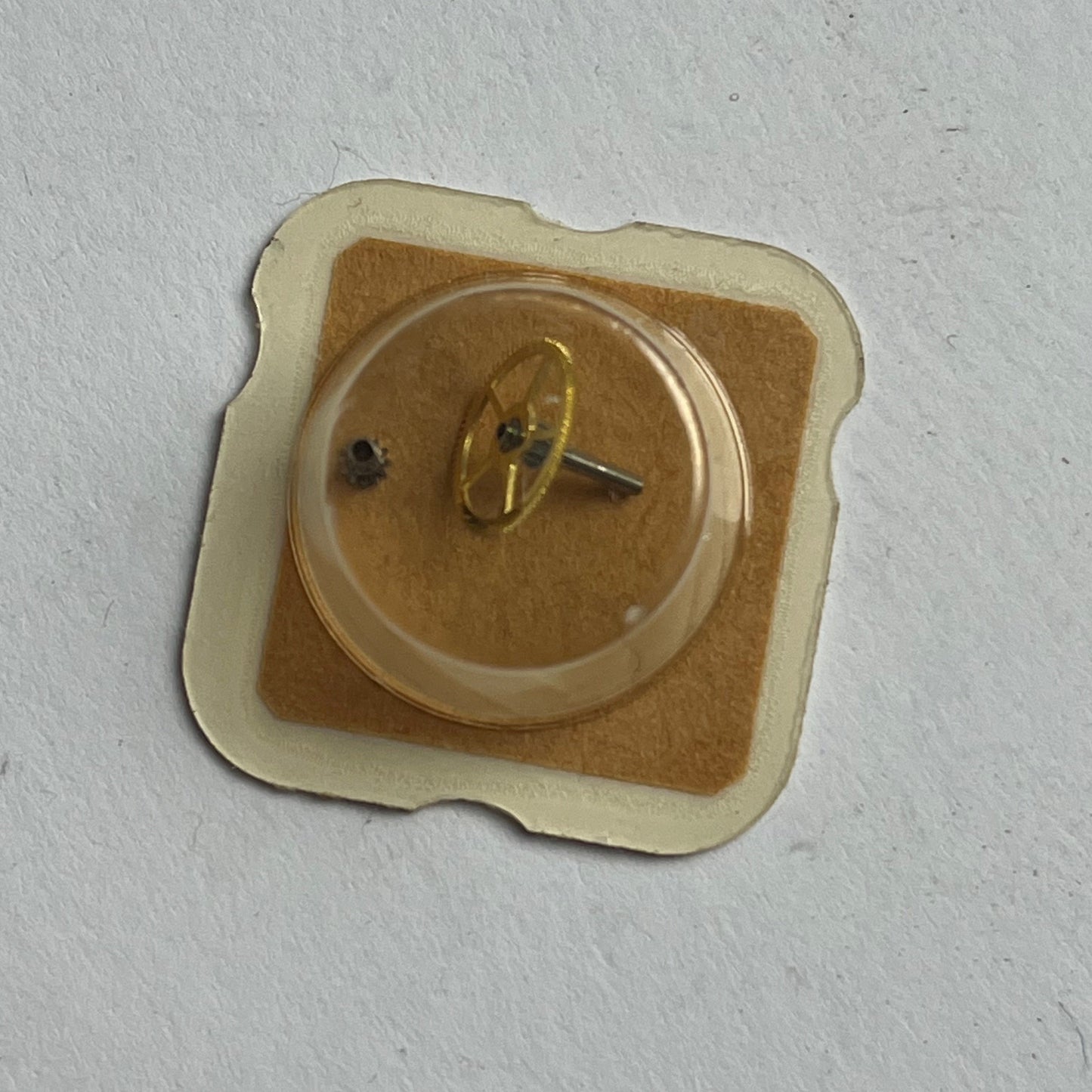 Omega 861-1224 Center Wheel with Canon Pinion