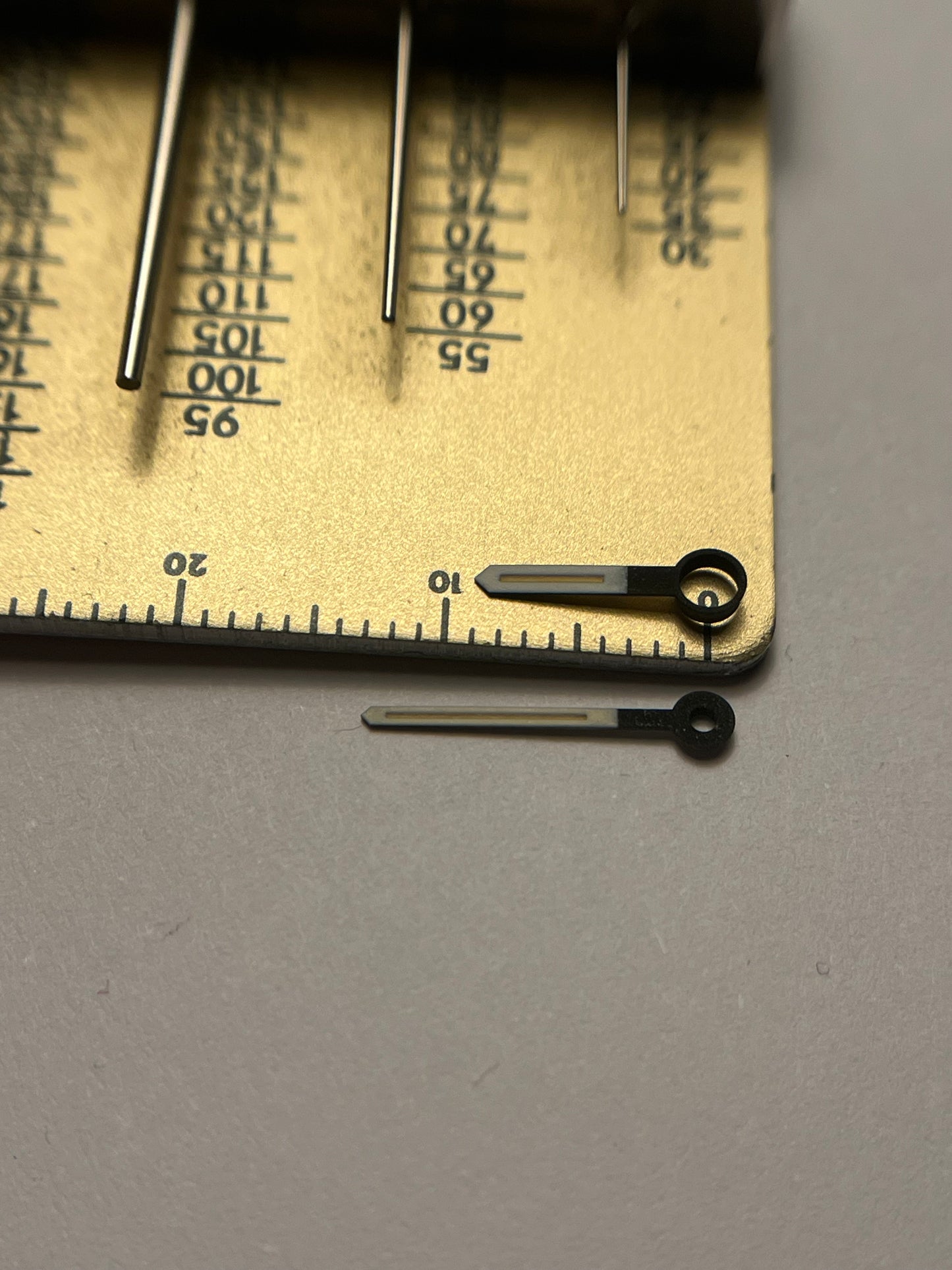 Omega 1040 - 1045  / Lemania 1340 -5100 Hands