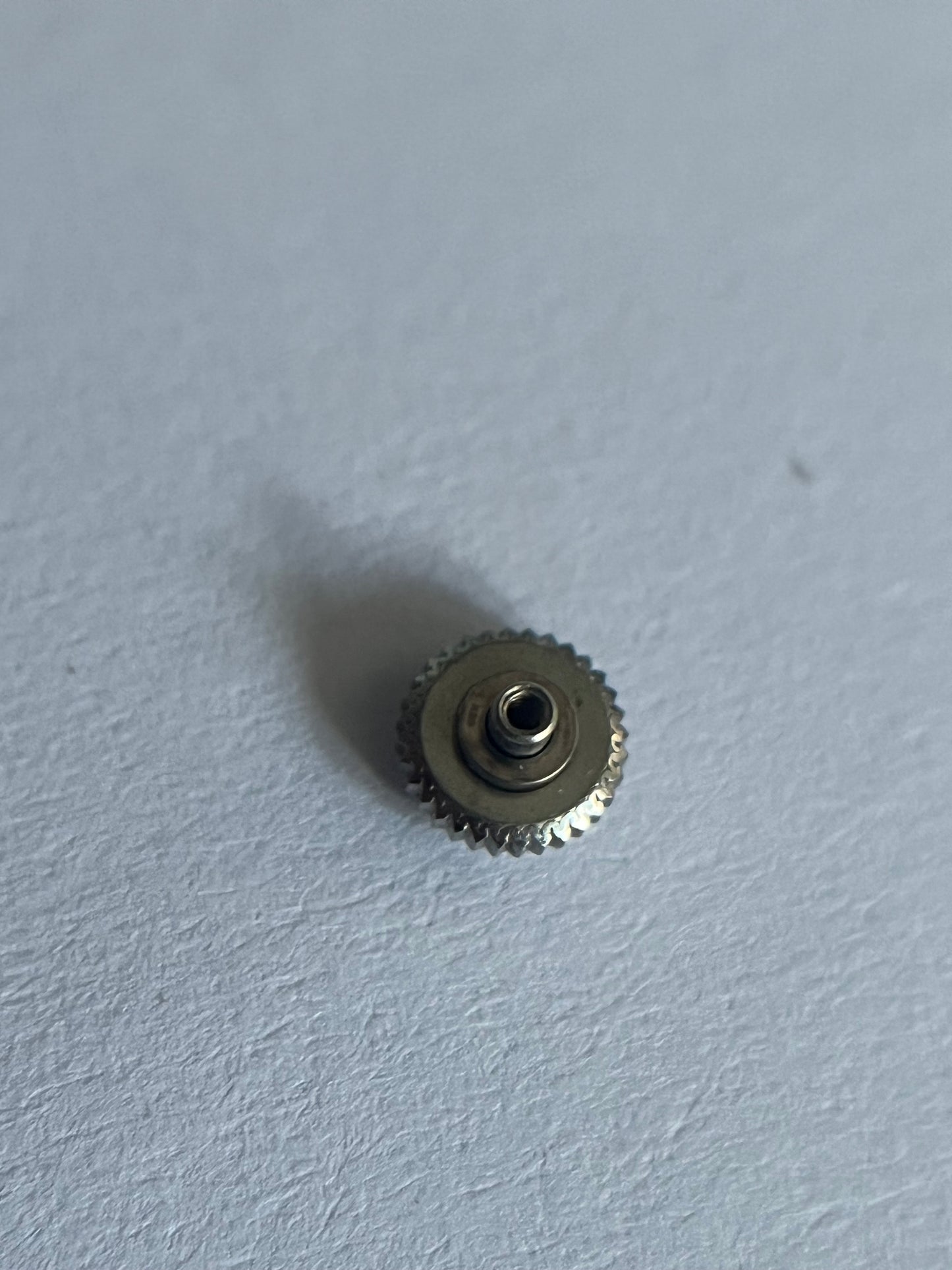 Universal Geneve Shield Crown ø 5mm