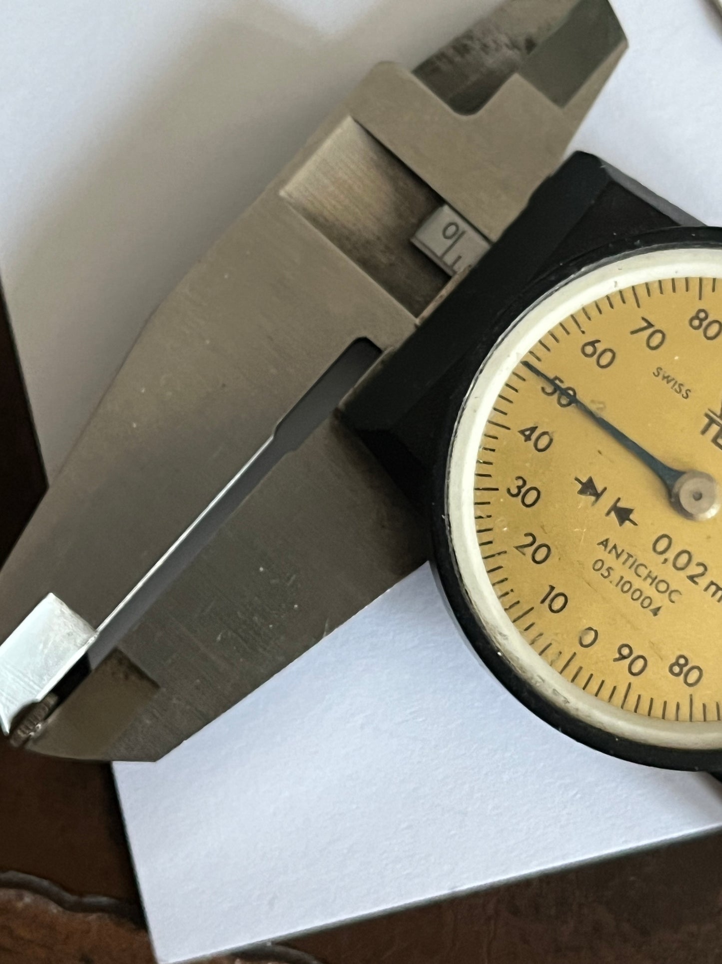 Universal Geneve Shield Crown ø 5mm