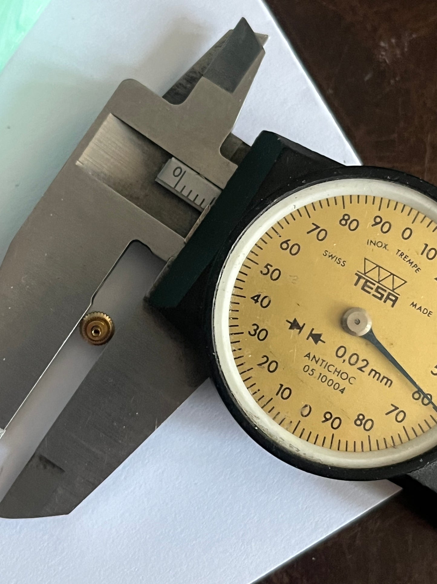 Universal Geneve Small Shield Crown ø 4.5mm Yellow Gold