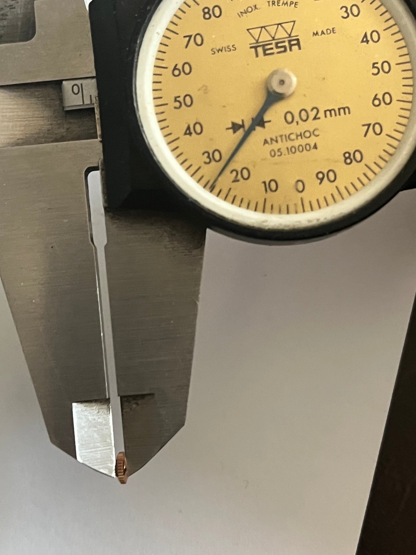 Universal Geneve Small Shield Crown ø 3mm Rose Gold