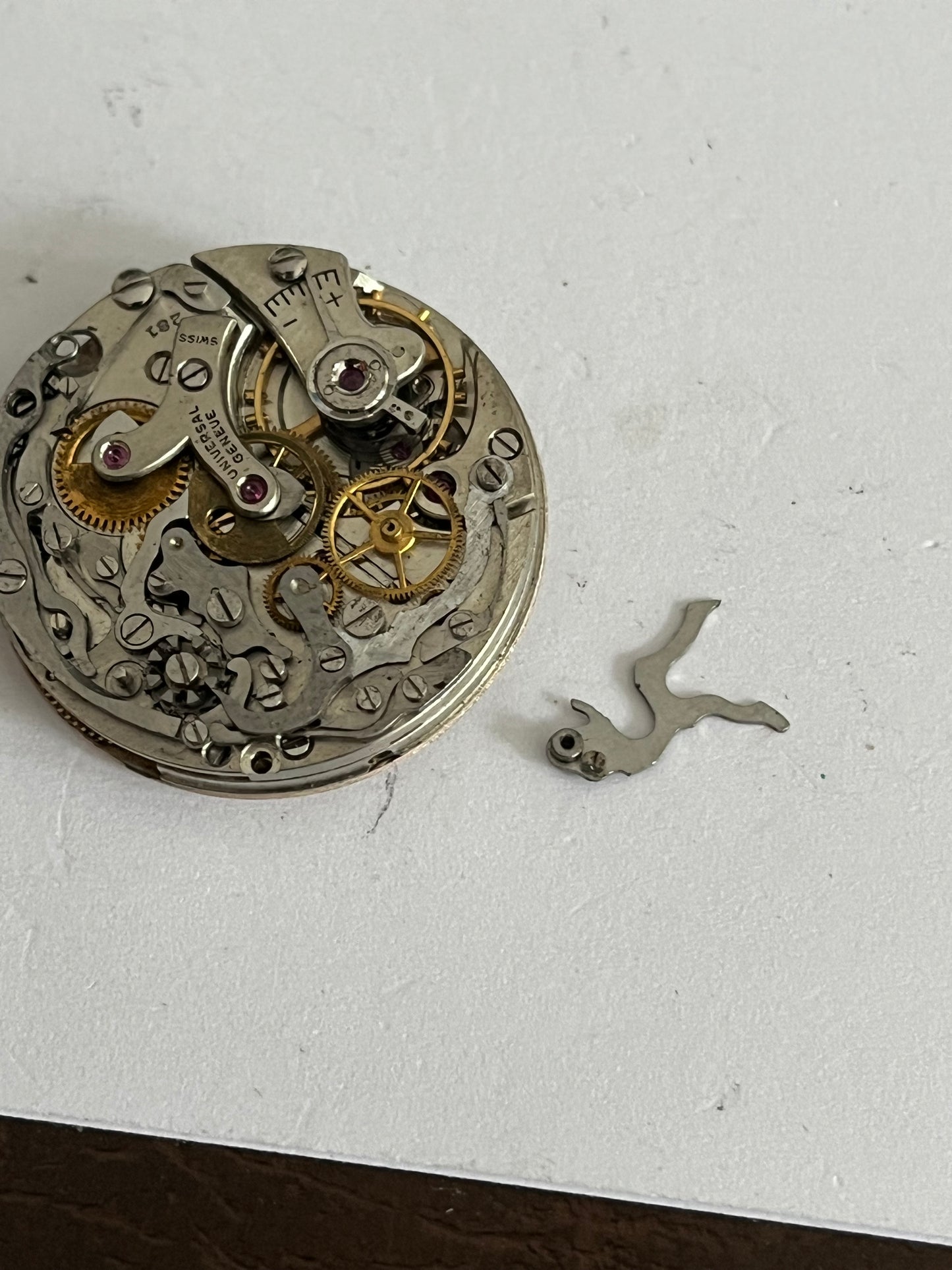 Universal Geneve Cal 281 Movement