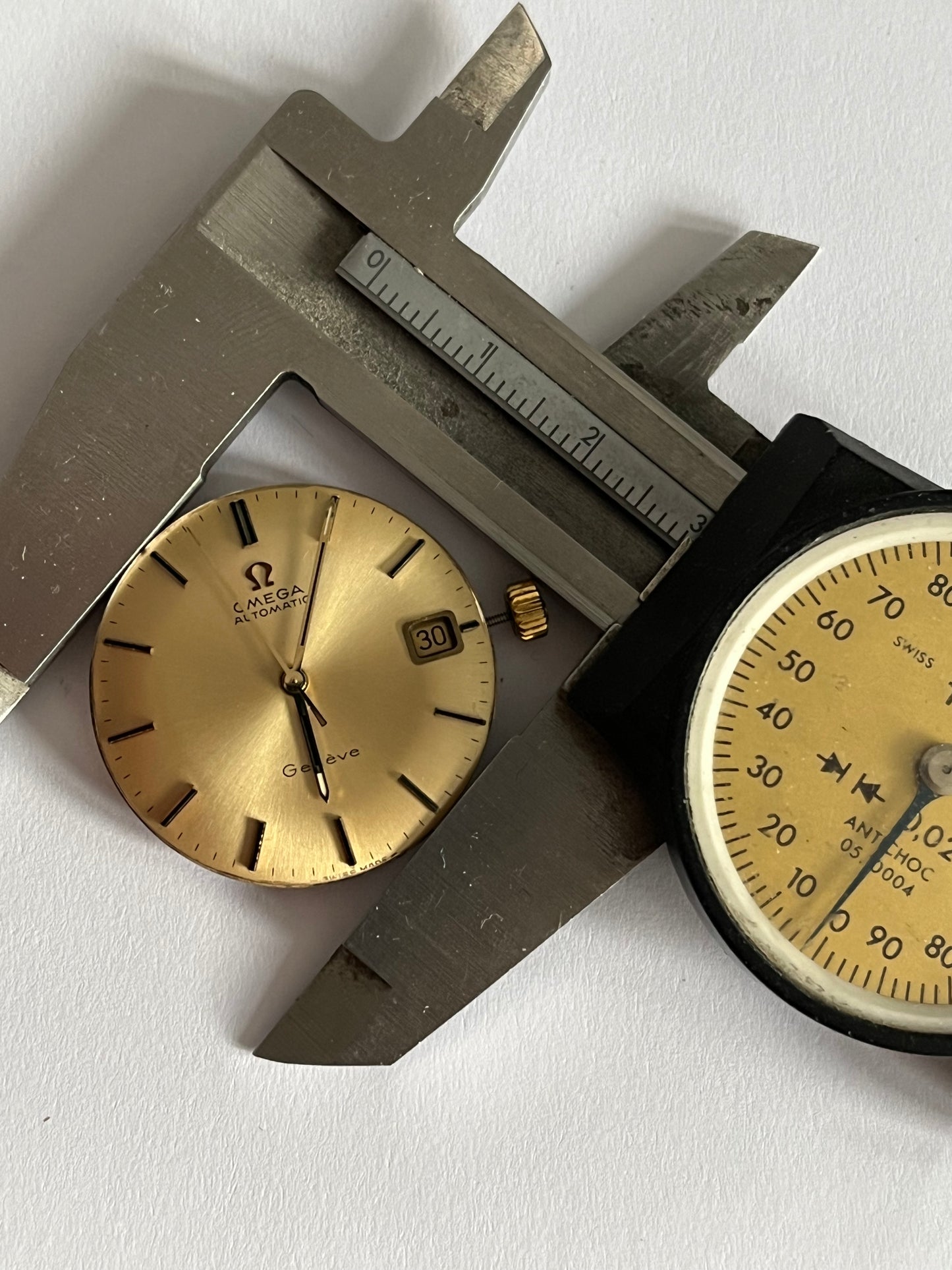 Omega Geneve cal 565 Movement