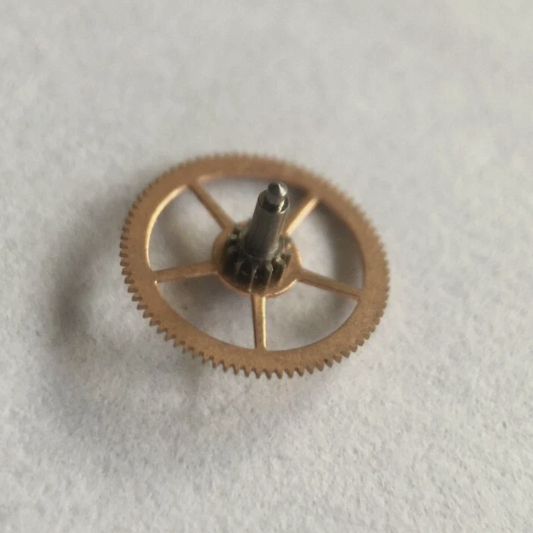 Omega 1045 (1212) Lemania 5100 (203) Intermediate Wheel