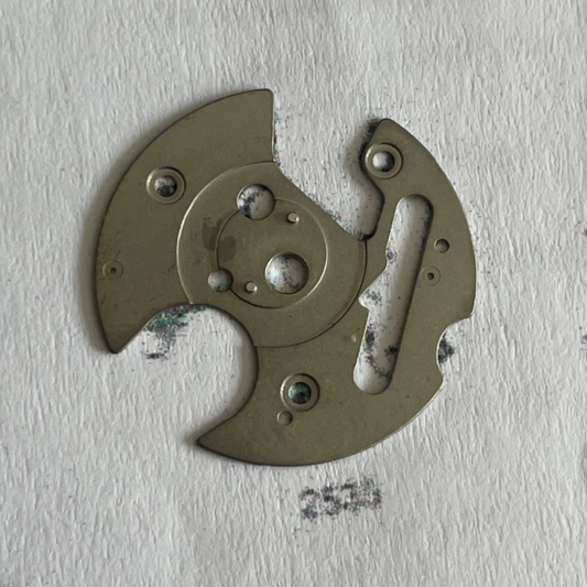 Omega 1045 (1554) Lemania 5100 (2535) Date Indicator Guard