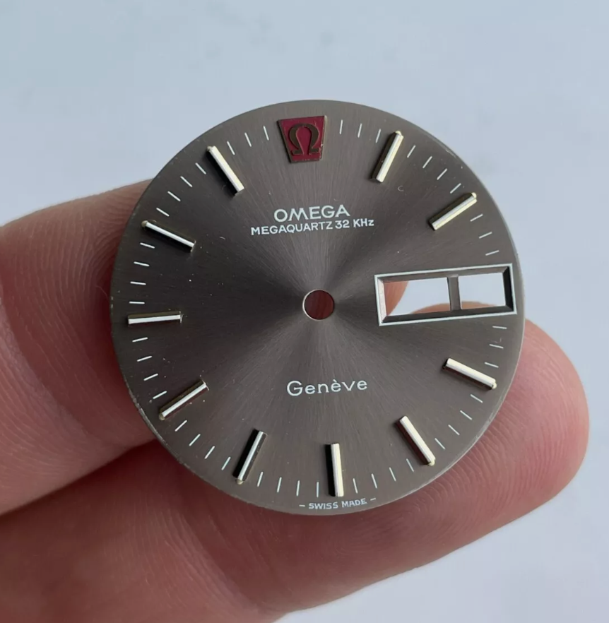 Omega Megaquartz 32KHz Constellation Dial