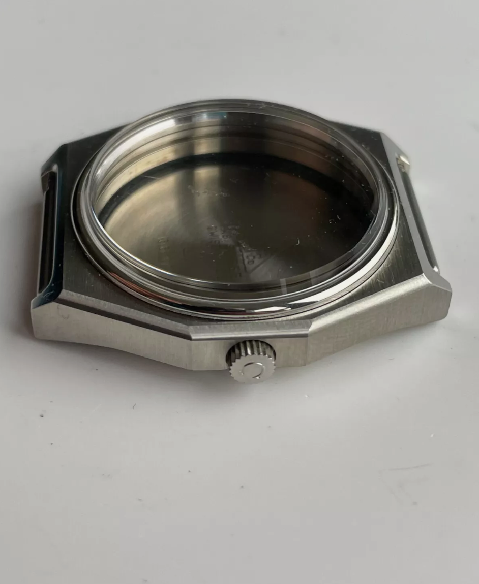 Omega Seamaster 166.0258 Case