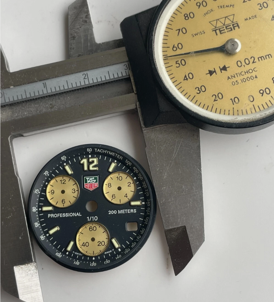 TAG Heuer Professional 1/10 Chronograph Dial